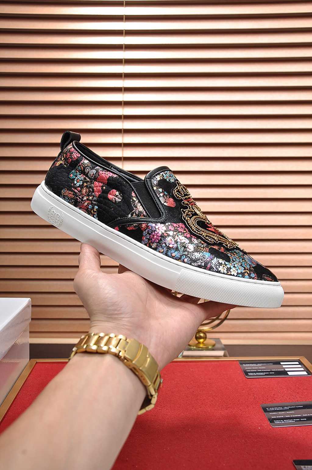 D*G sneaker